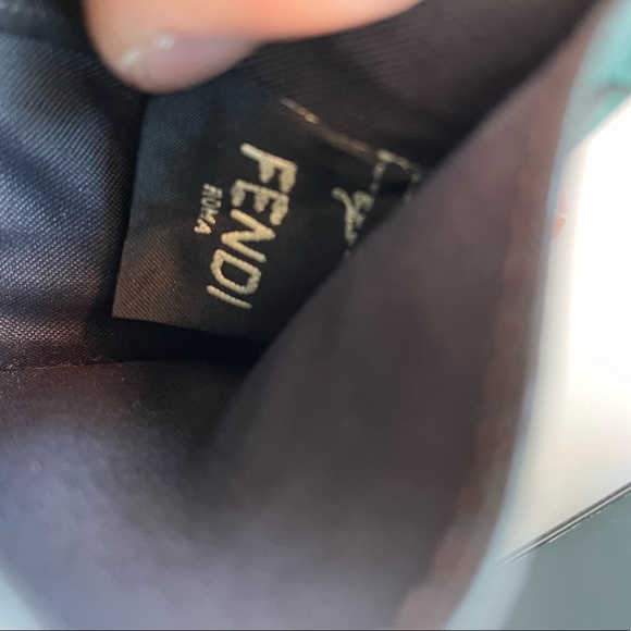 Fendi Card Holder - Picture 4 of 6